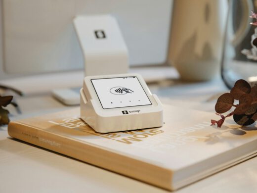 Antonia Zimmermann  Konzept:Fuß Erfurt  mobile Podologin Erfurt  Hausbesuch Fußpflege  Hausbesuch Fußpflege Erfurt  mobile Fußpflege  Podologie mit dem Lastenrad  Füße  Fußpflege Erfurt  Nordic Walking  aktive Fußgesundheit 